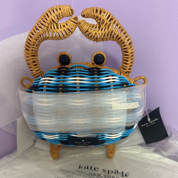 kate spade Handbags - Nwt Kate spade pinch me crab wicker crossbody bag